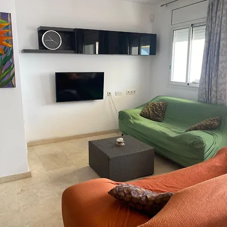 Wonderful Townhouse On Sa Boadella Beach Holiday home *